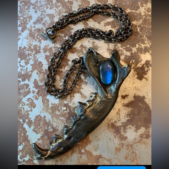 S O L D ETHICALLY SOURCED from the Appalachian Foothills… - Picture 6 of 9